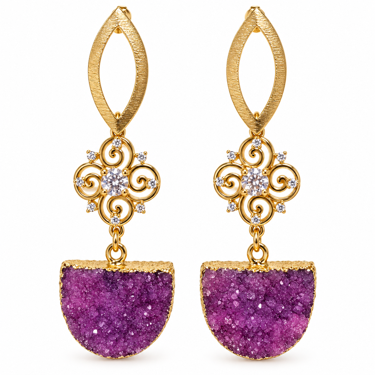 Aros dorados con piedra púrpura y cristales brillantes MCJoyas