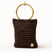 cartera tejida en hilo de seda color cafe